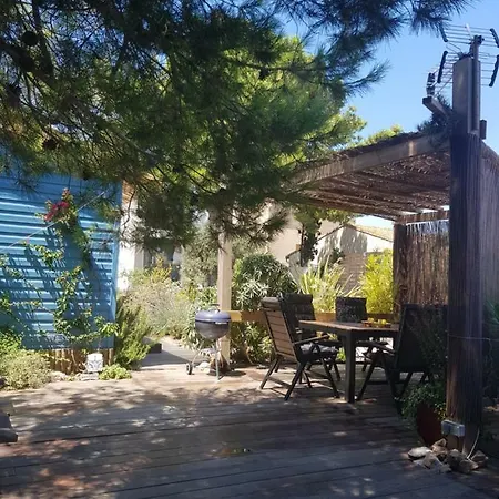 בית נופש Au Bord De L'etang De Thau